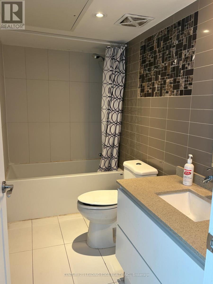 4505 - 85 Queens Wharf Road, Toronto, Ontario  M5V 0J9 - Photo 20 - C12662932