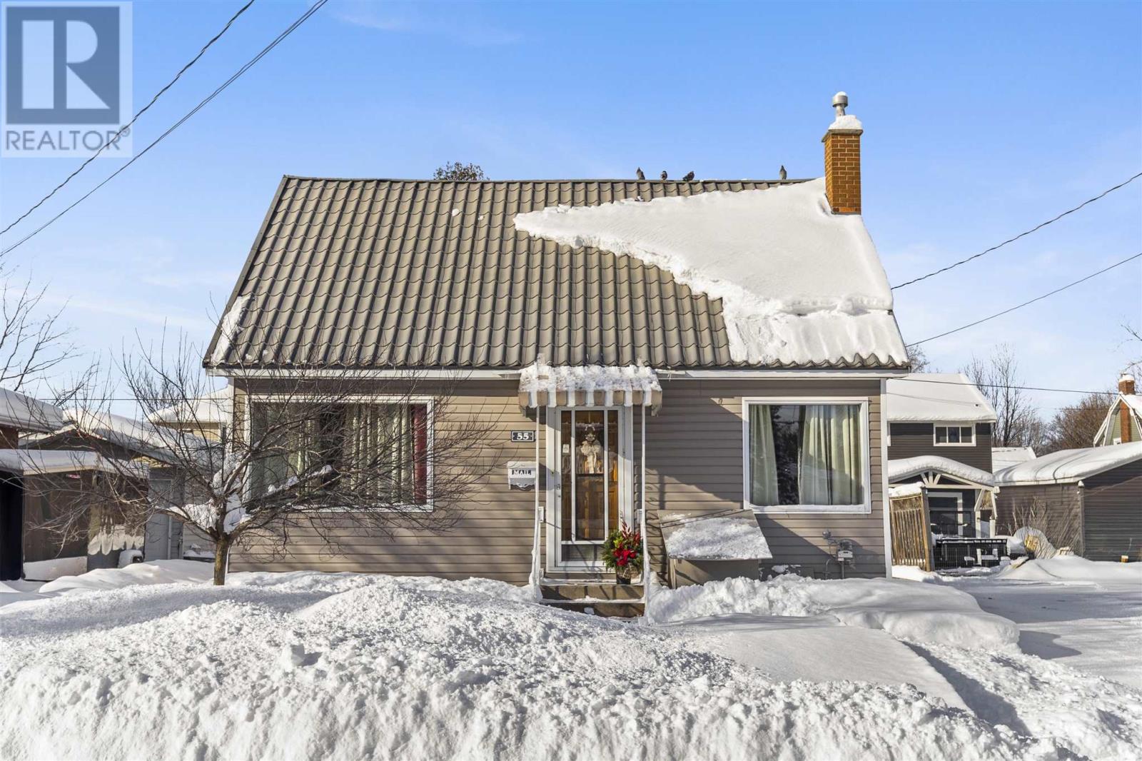 55 Riverview Ave, Sault Ste. Marie, Ontario  P6A 3X8 - Photo 2 - SM260023