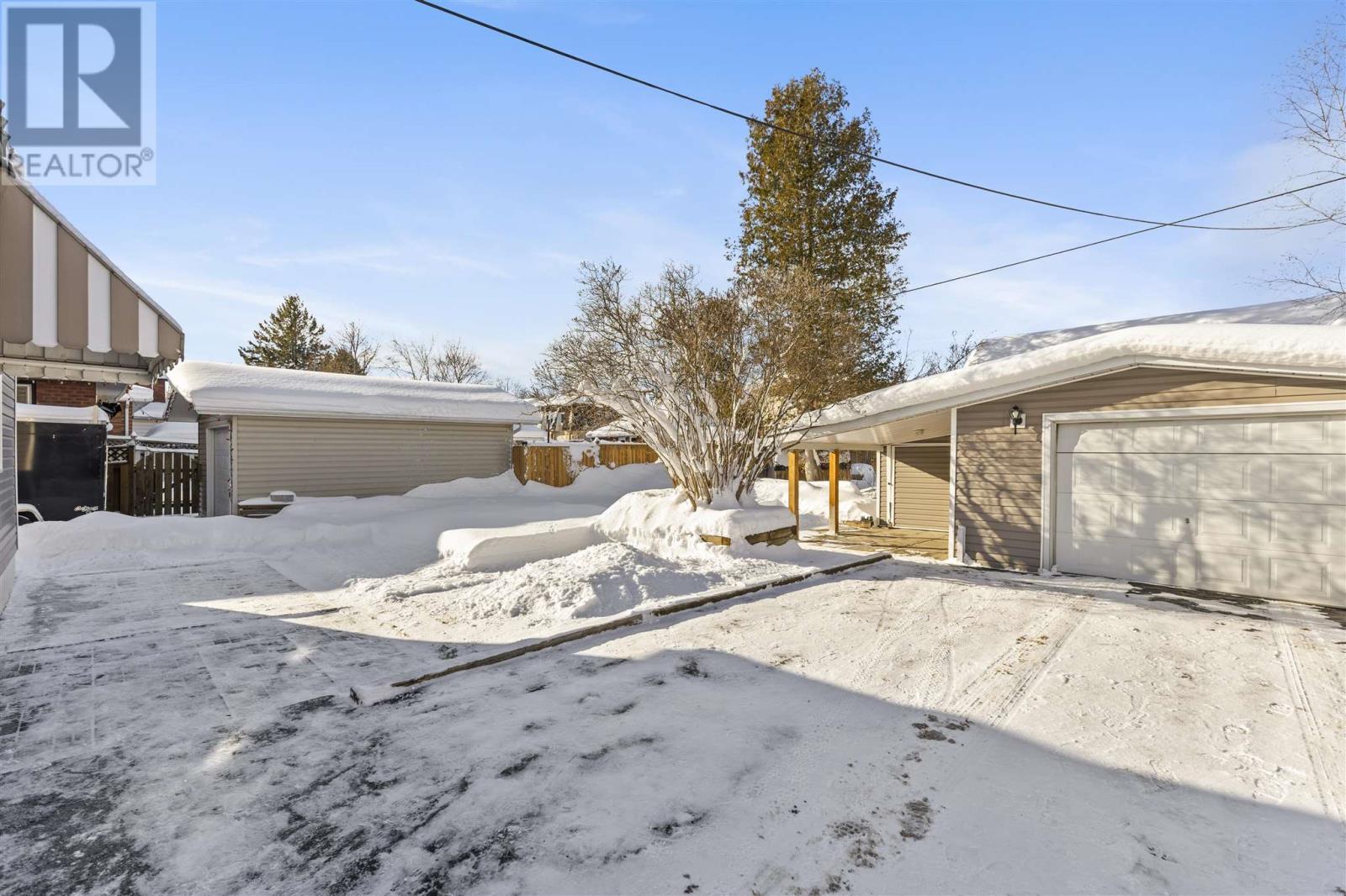 55 Riverview Ave, Sault Ste. Marie, Ontario  P6A 3X8 - Photo 5 - SM260023