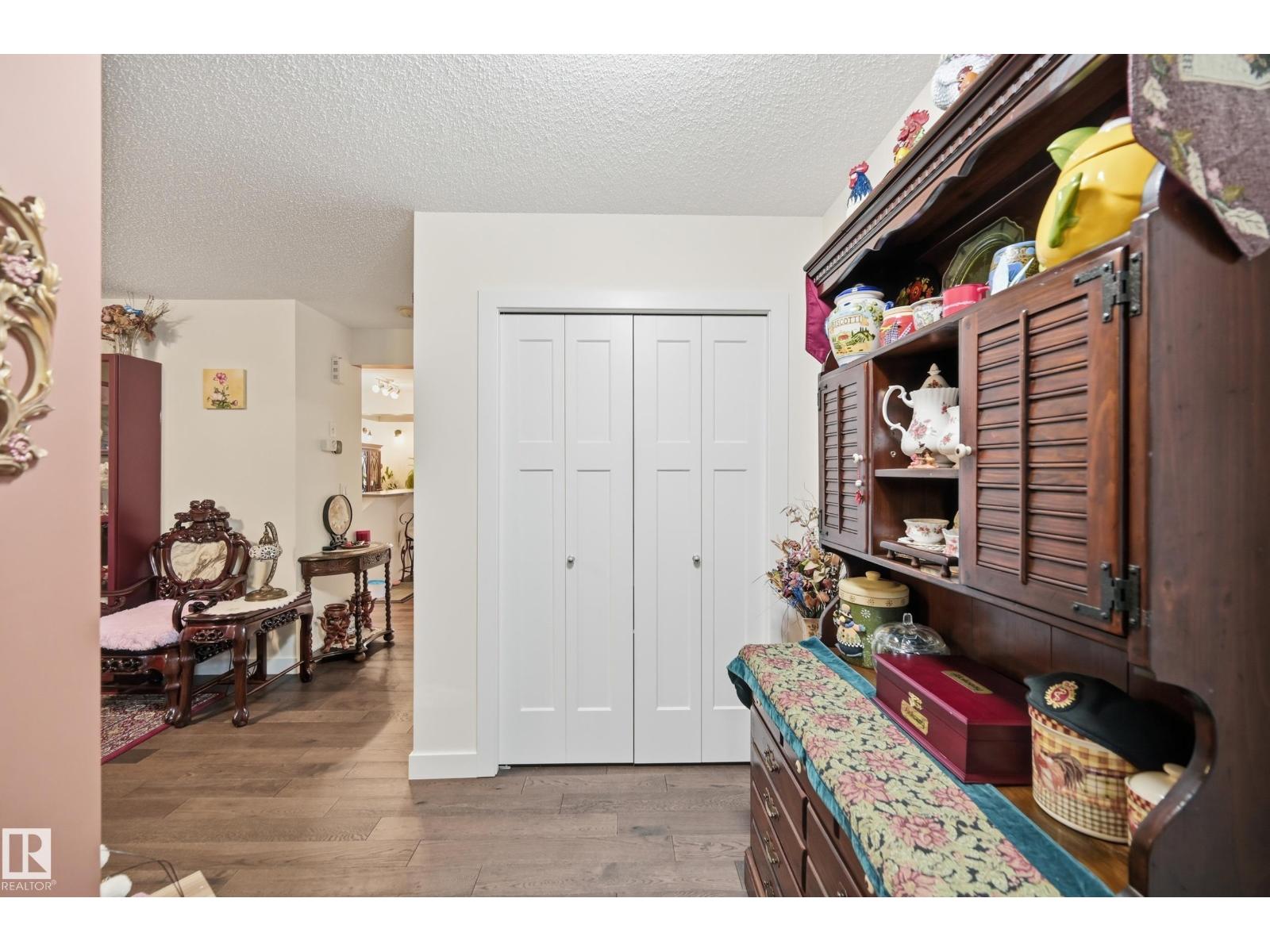 22112 88 Av Nw, Edmonton, Alberta  T5T 7G9 - Photo 6 - E4469226