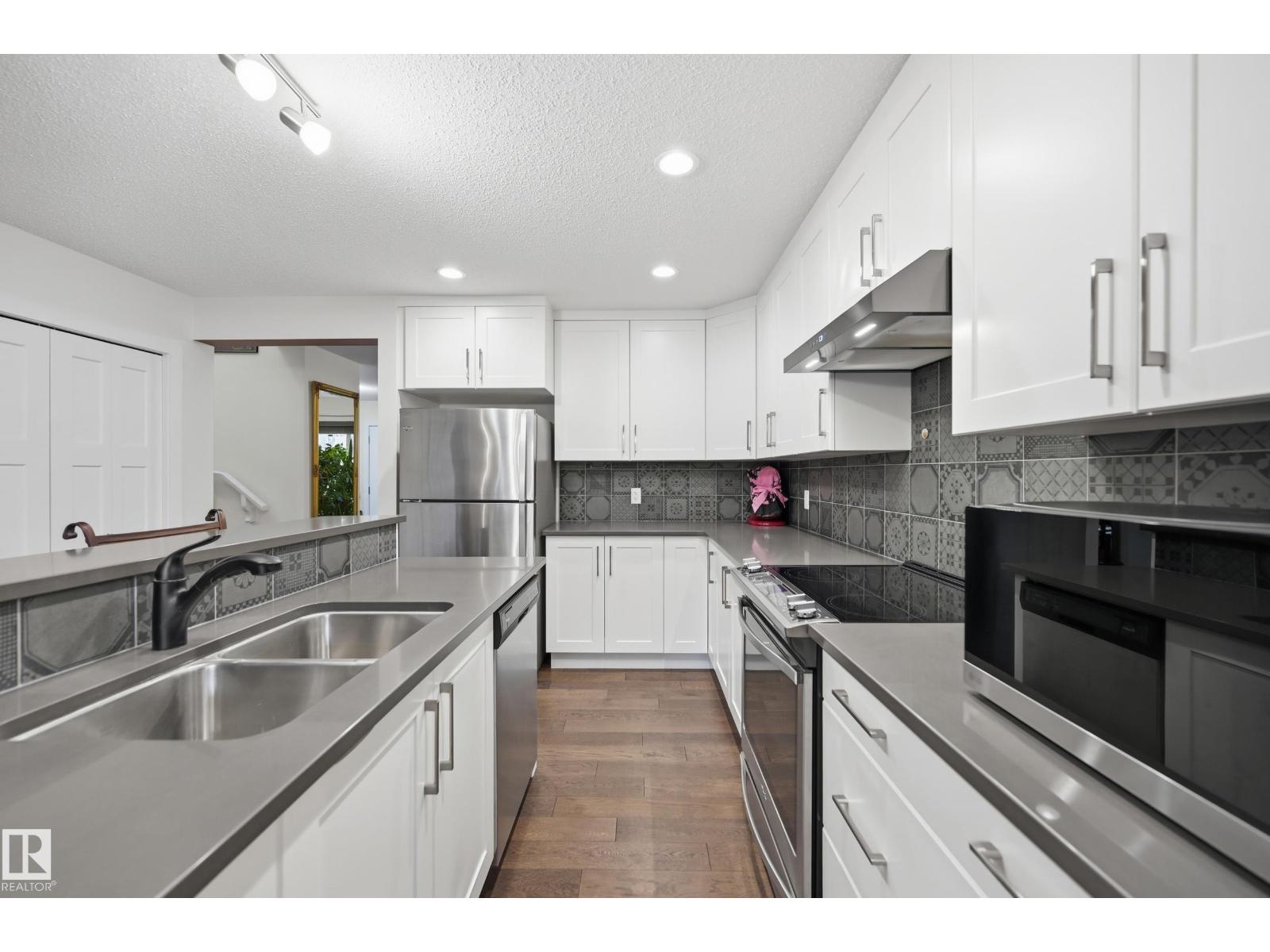 22112 88 Av Nw, Edmonton, Alberta  T5T 7G9 - Photo 8 - E4469226