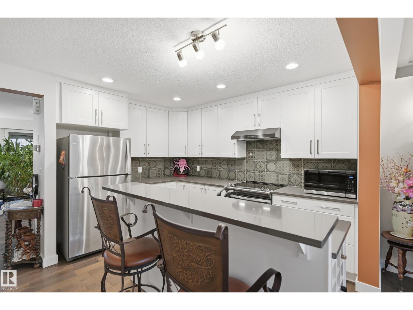 22112 88 Av Nw, Edmonton, Alberta  T5T 7G9 - Photo 10 - E4469226