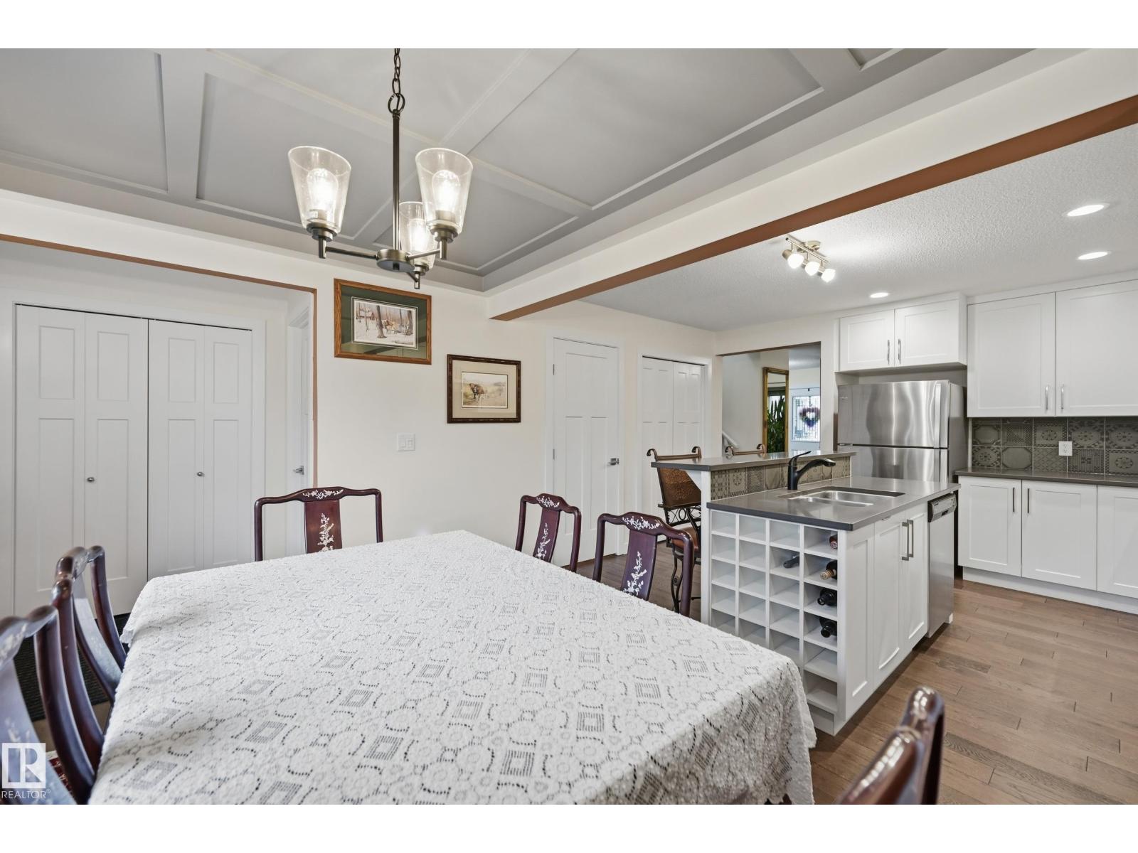 22112 88 Av Nw, Edmonton, Alberta  T5T 7G9 - Photo 11 - E4469226