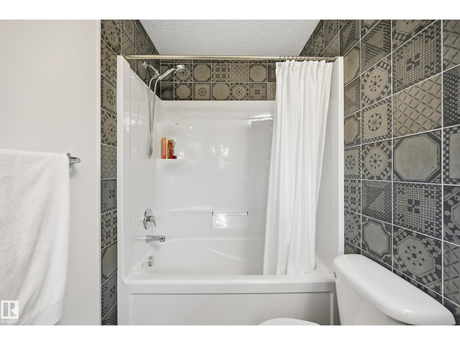 22112 88 Av Nw, Edmonton, Alberta  T5T 7G9 - Photo 28 - E4469226