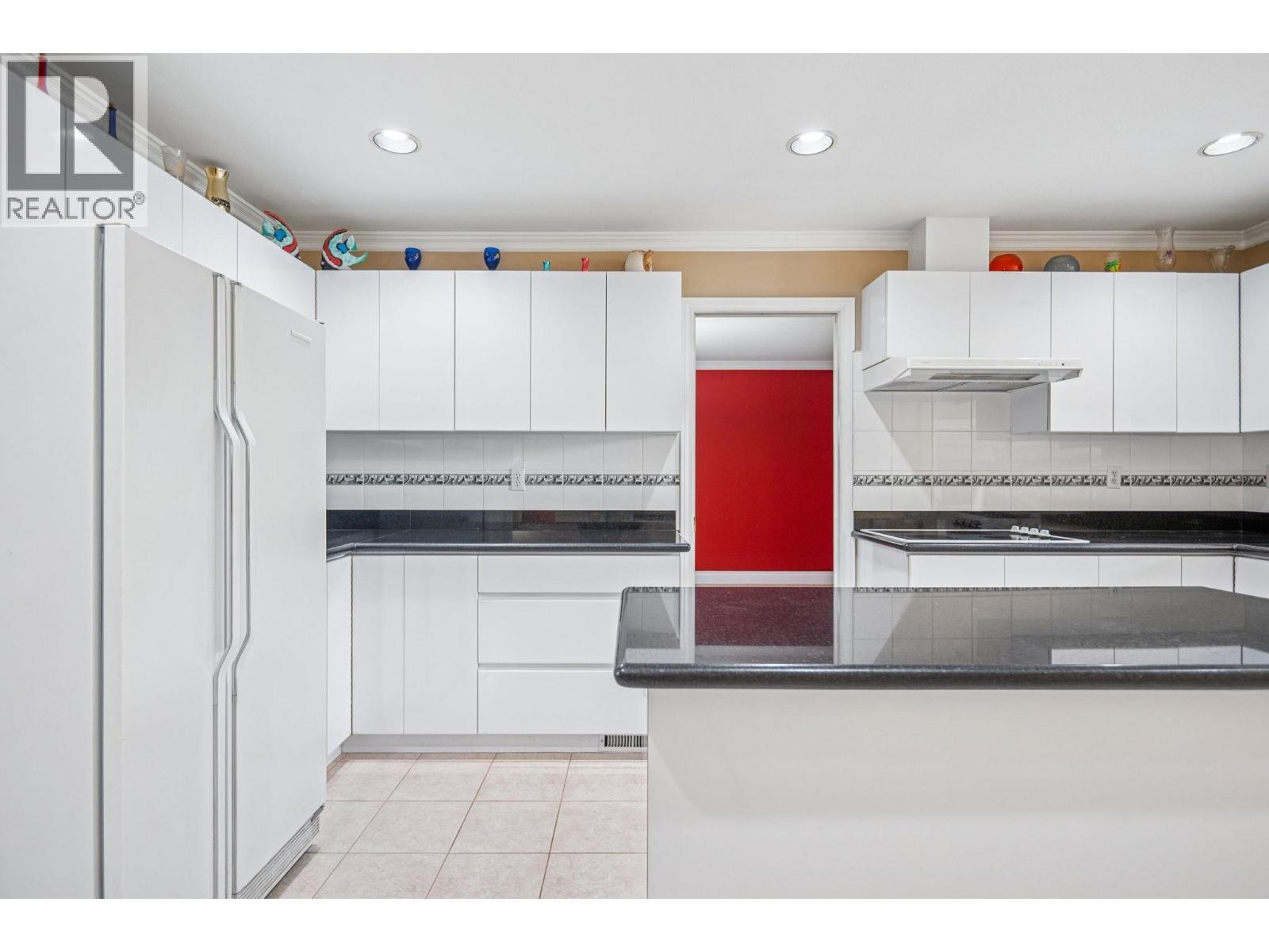 8340 Lunen Road, Richmond, British Columbia  V6Y 2X2 - Photo 9 - R3076776