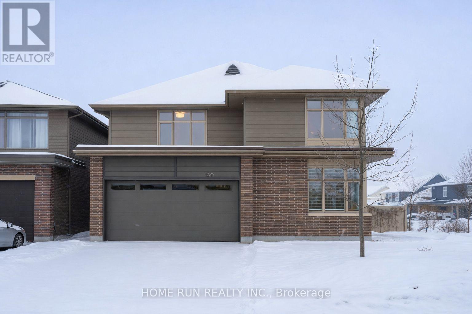 100 LOCHHOUSE WALK, Ottawa, Ontario