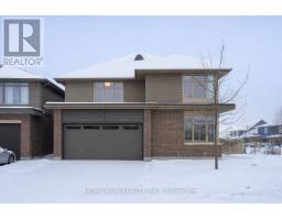 100 LOCHHOUSE WALK, Ottawa, Ontario