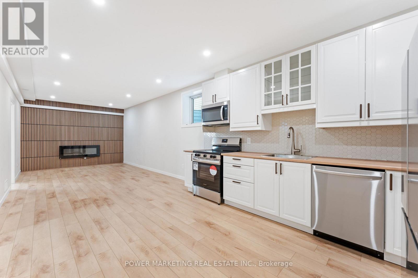 886 Sendero Way, Ottawa, Ontario  K2S 2W8 - Photo 23 - X12670434