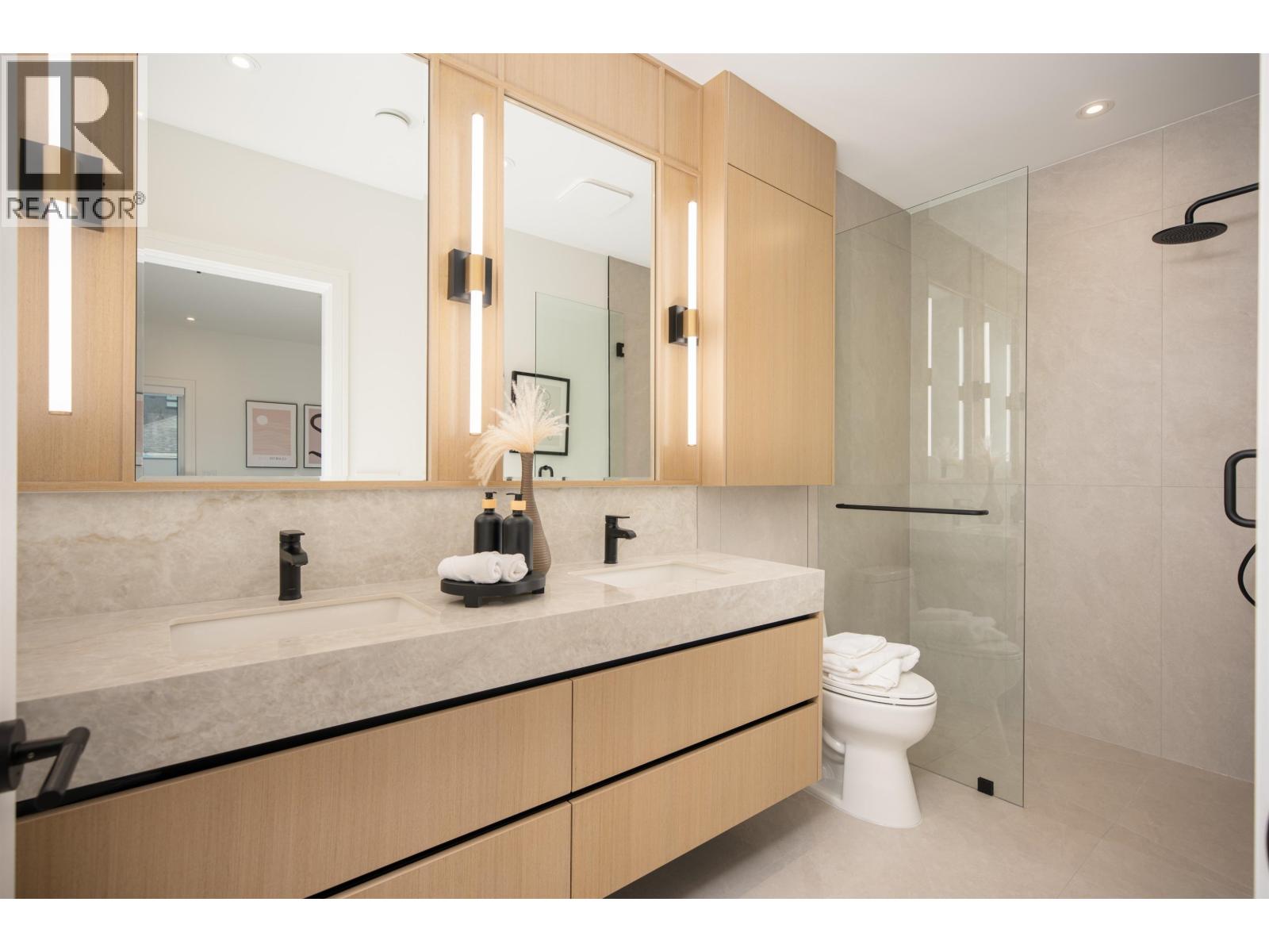 7380 Maple Street, Vancouver, British Columbia  V6P 5P7 - Photo 23 - R3076844