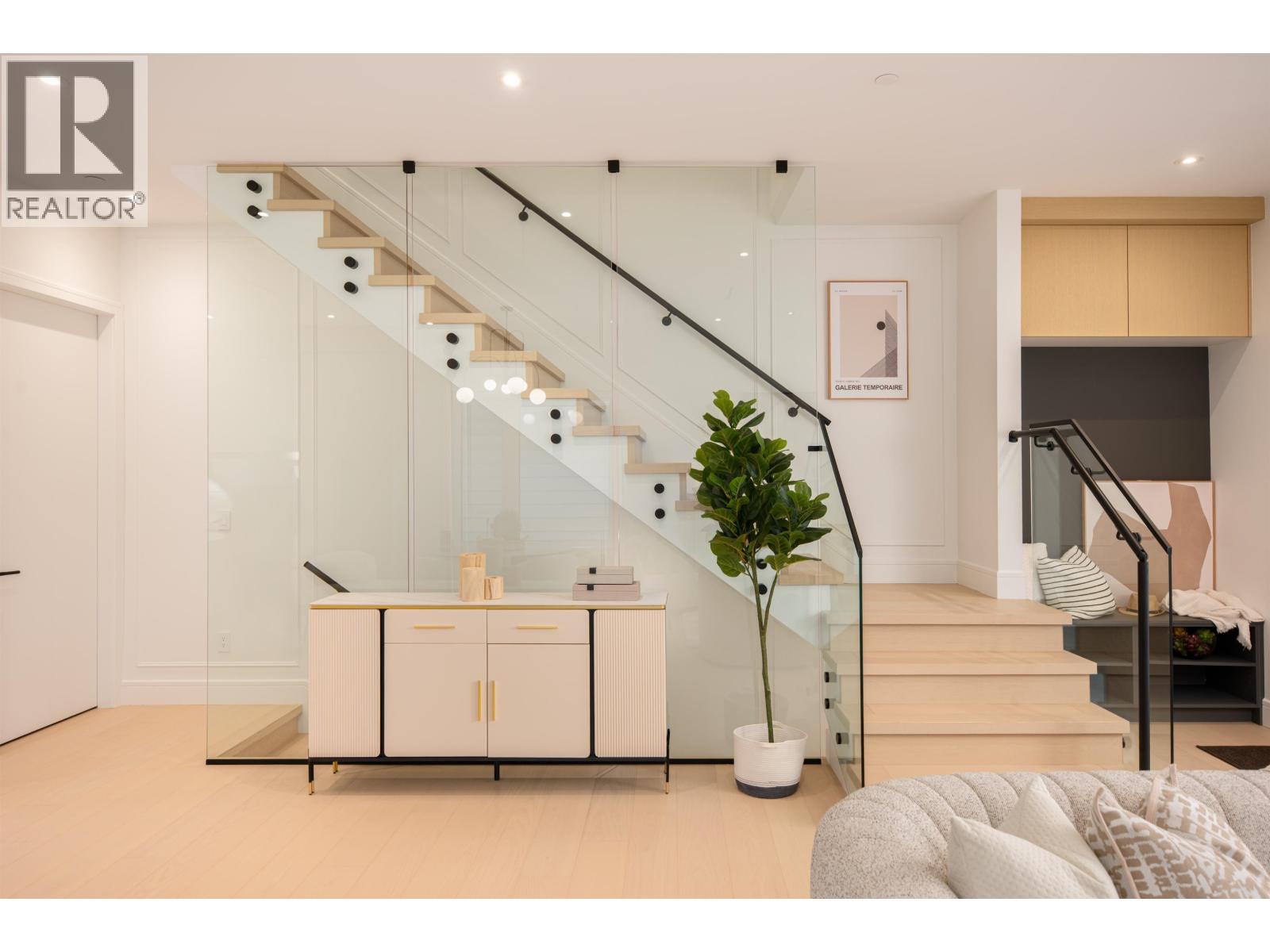 7380 Maple Street, Vancouver, British Columbia  V6P 5P7 - Photo 8 - R3076844