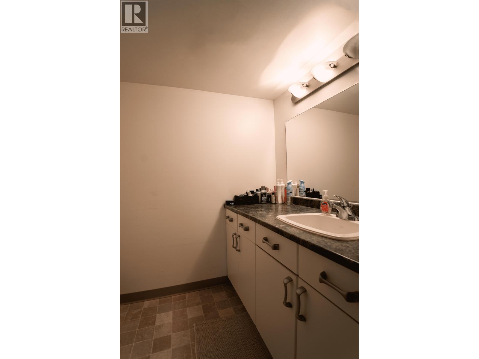 208 11240 Daniels Road, Richmond, British Columbia  V6X 1M6 - Photo 8 - R3072894