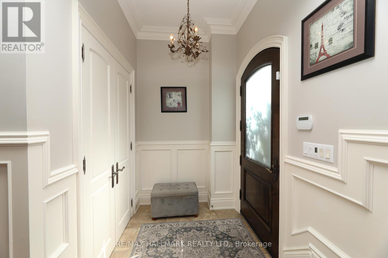 370 Douglas Avenue, Toronto, Ontario  M5M 1H4 - Photo 3 - C12670444