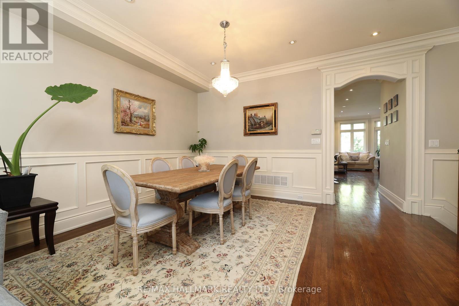 370 Douglas Avenue, Toronto, Ontario  M5M 1H4 - Photo 7 - C12670444