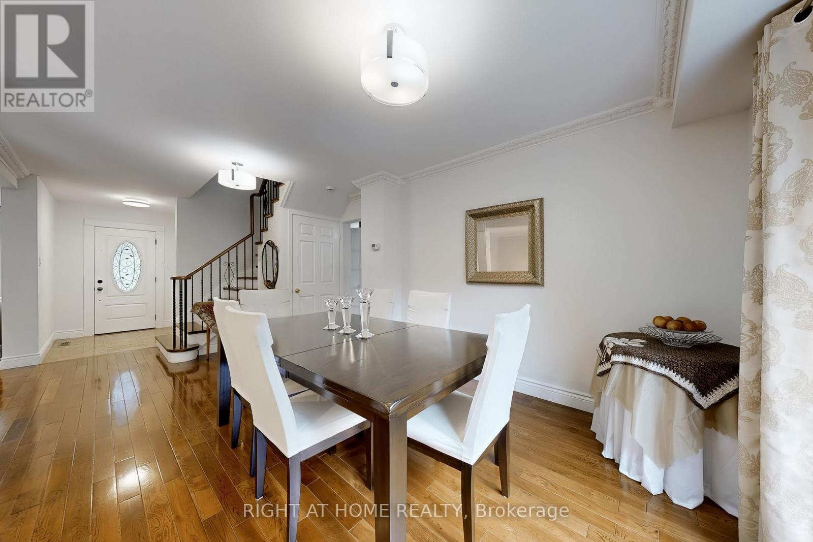 52 Breckonwood Crescent, Markham, Ontario  L3T 5E8 - Photo 14 - N12670416