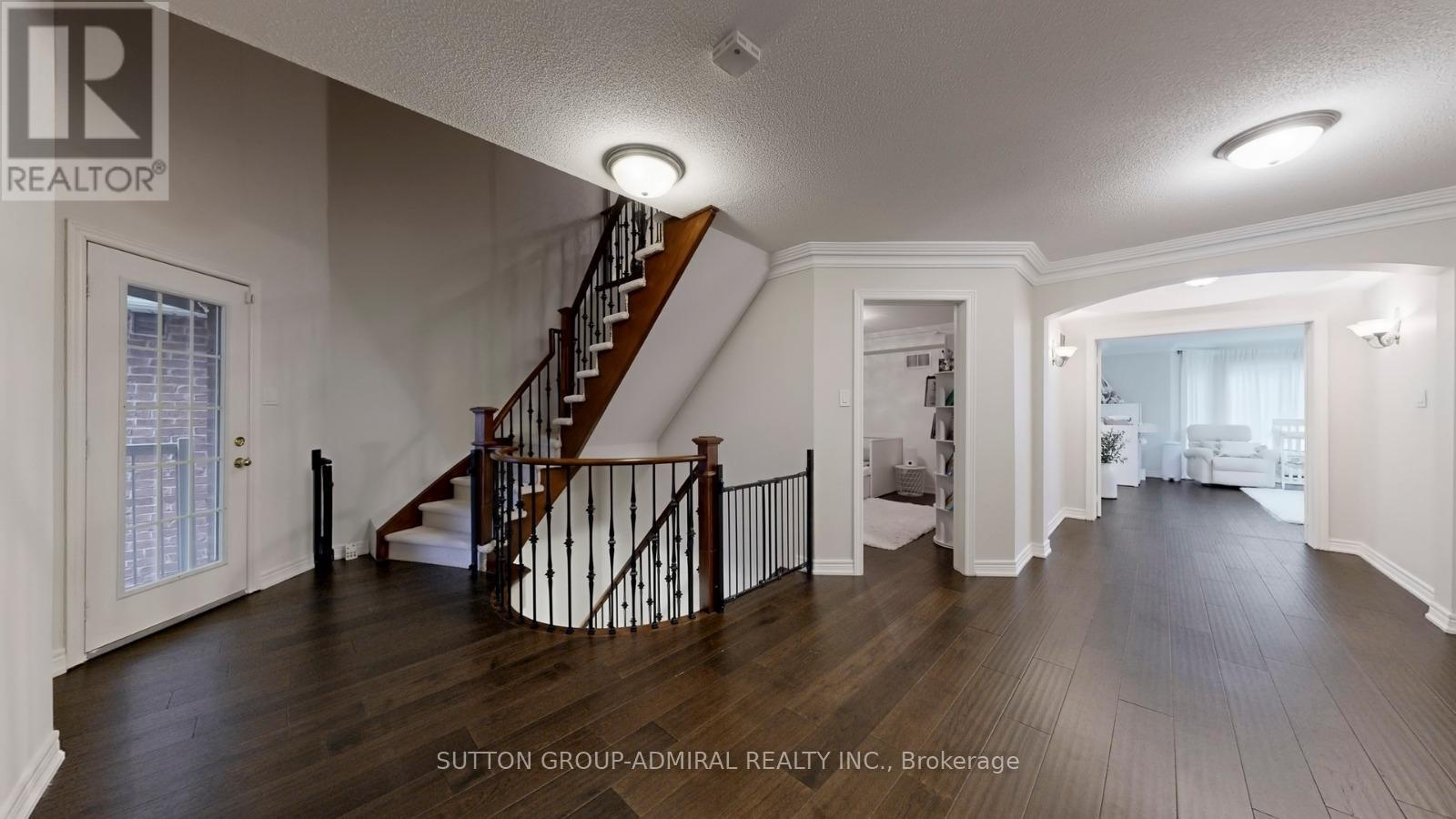 63 Seabreeze Avenue, Vaughan, Ontario  L4J 8T5 - Photo 14 - N12670450