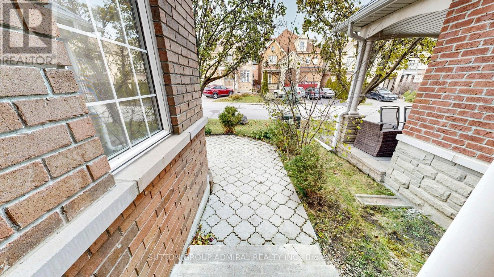 63 Seabreeze Avenue, Vaughan, Ontario  L4J 8T5 - Photo 37 - N12670450