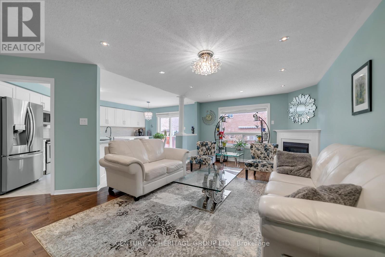 5431 Rochelle Way, Mississauga, Ontario  L5M 6N4 - Photo 21 - W12670406