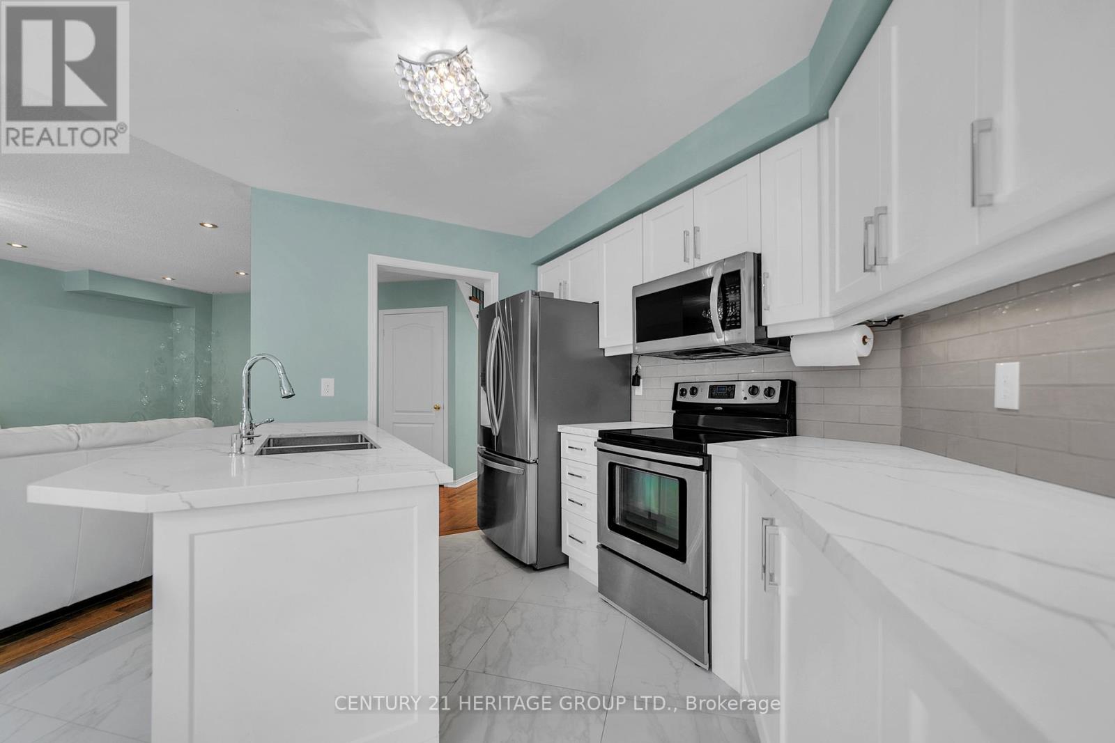 5431 Rochelle Way, Mississauga, Ontario  L5M 6N4 - Photo 28 - W12670406