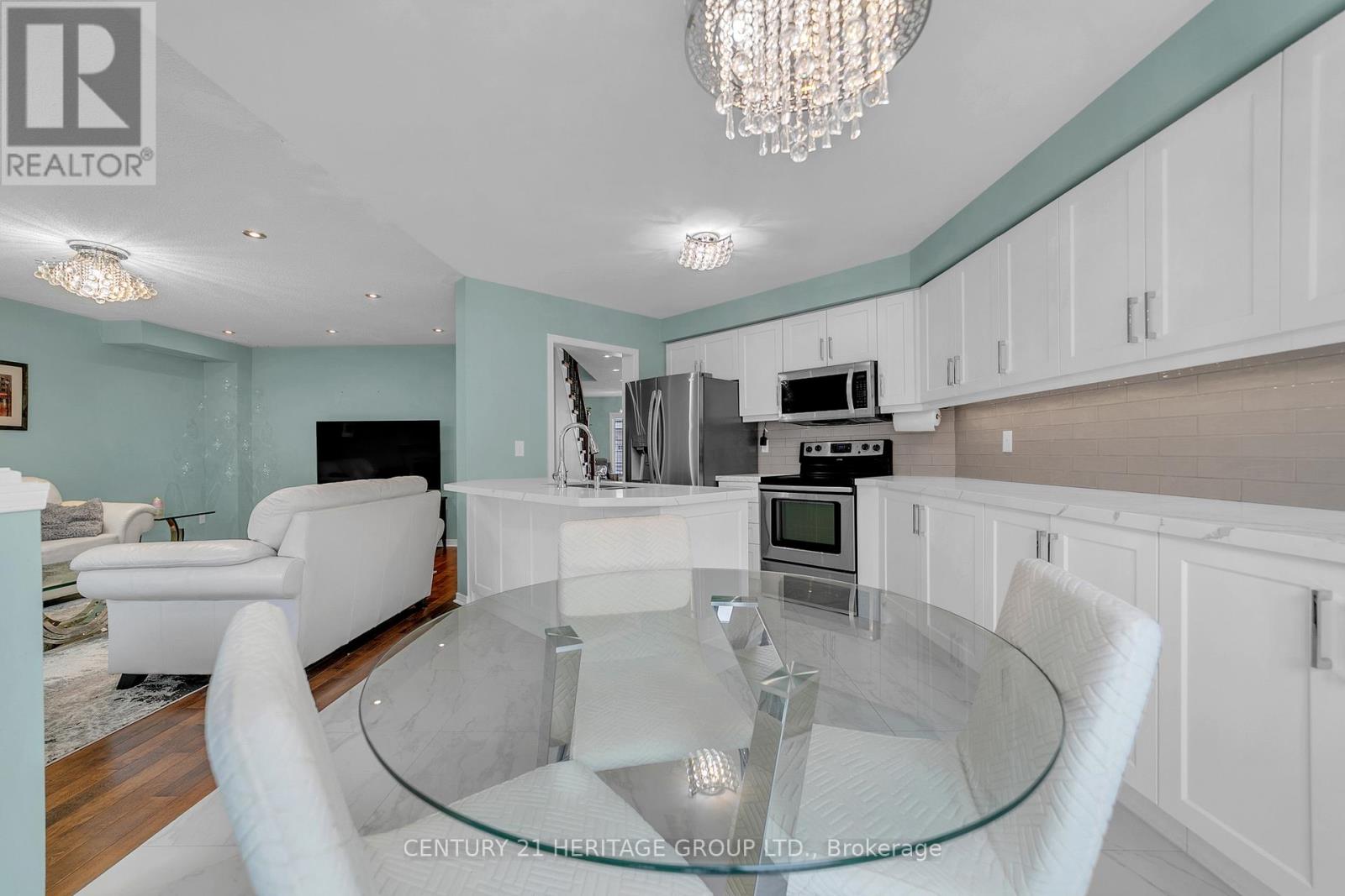 5431 Rochelle Way, Mississauga, Ontario  L5M 6N4 - Photo 29 - W12670406