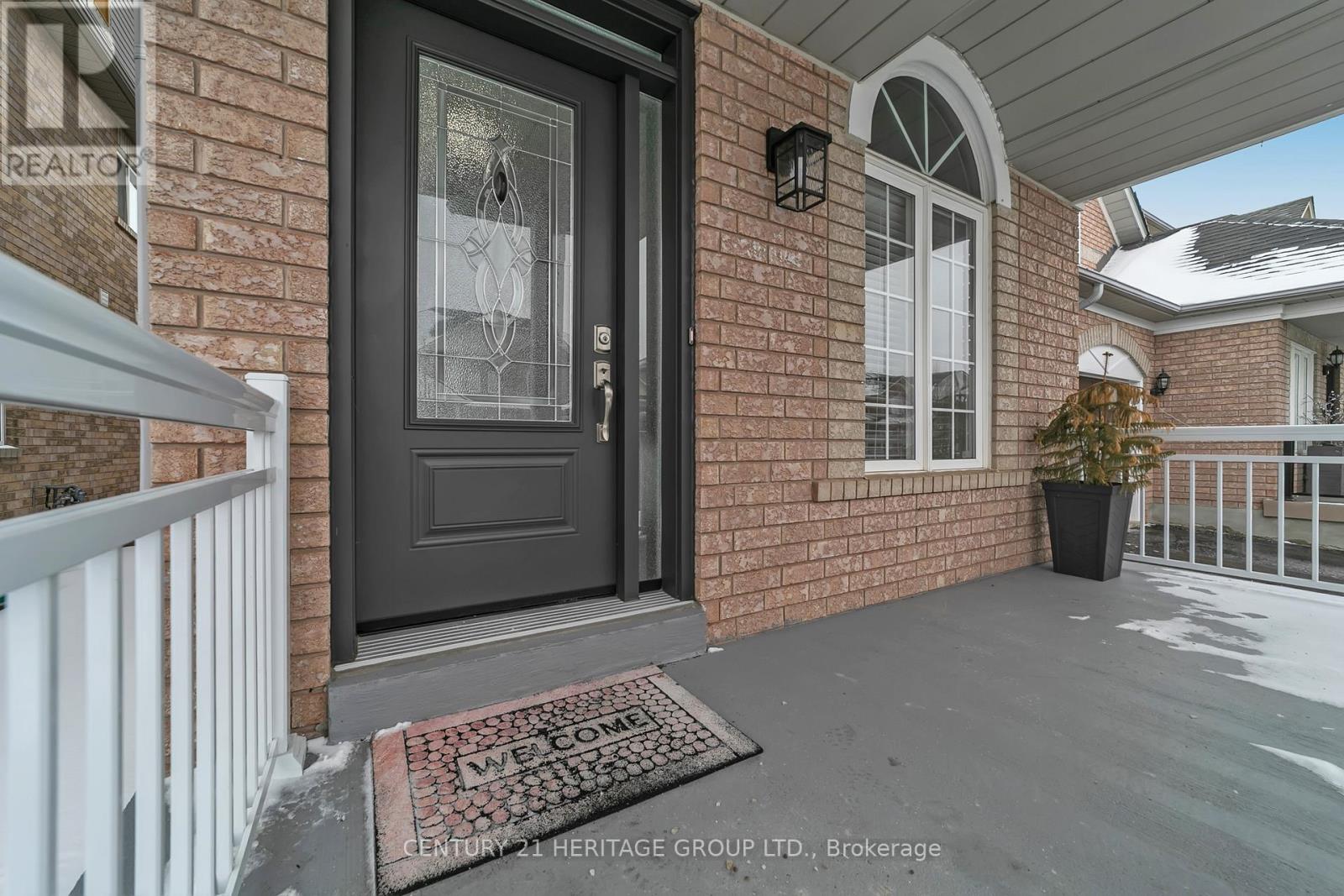 5431 Rochelle Way, Mississauga, Ontario  L5M 6N4 - Photo 4 - W12670406