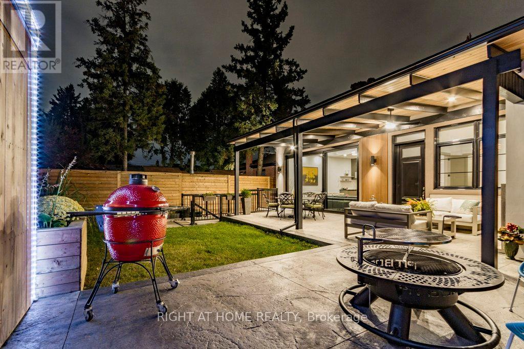 118 Martin Grove Road, Toronto, Ontario  M9B 4K5 - Photo 49 - W12670428