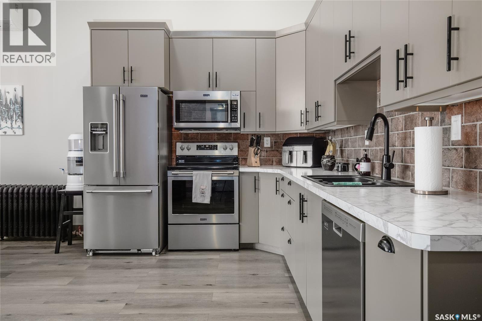 110 Main Street N, Moose Jaw, Saskatchewan  S6H 3J7 - Photo 24 - SK007005