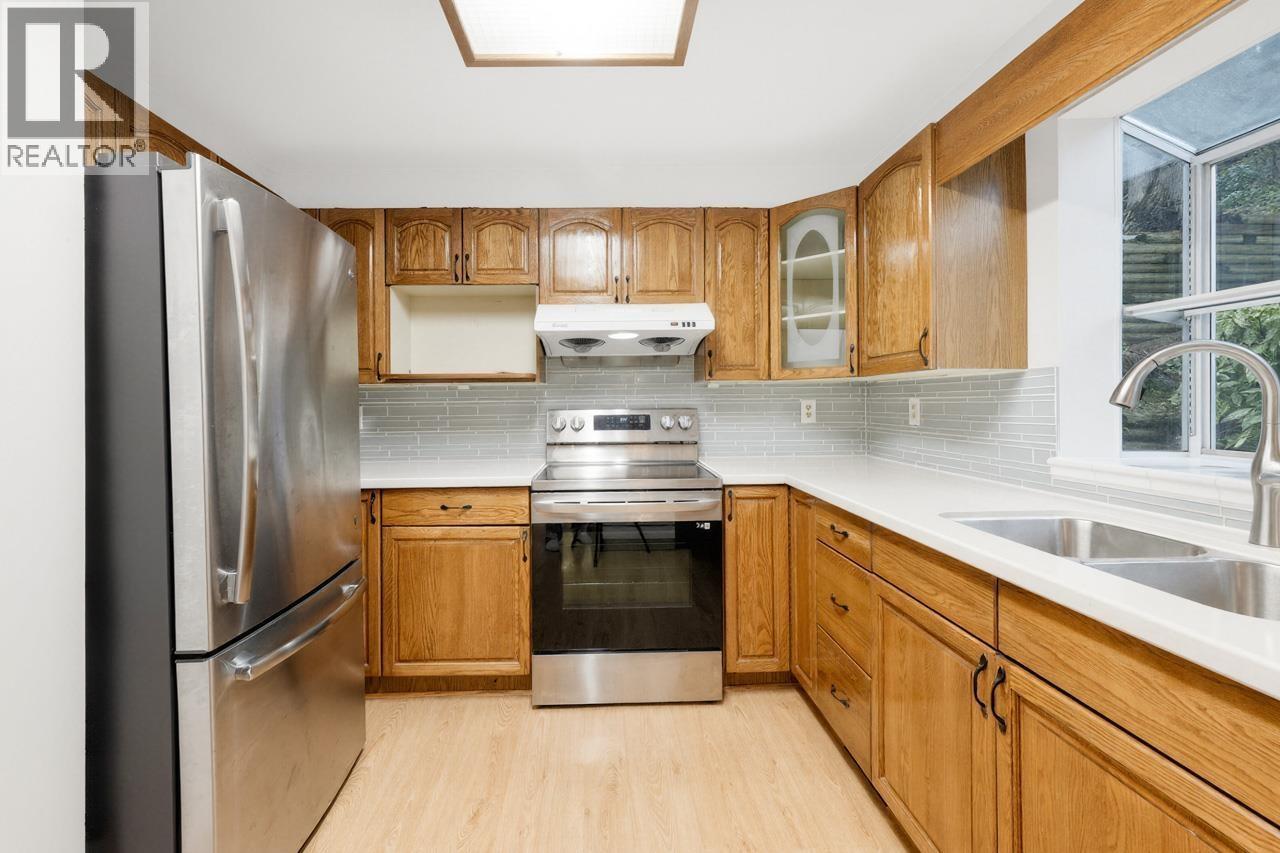 2825 Nash Drive, Coquitlam, British Columbia  V3B 6T1 - Photo 9 - R3076849