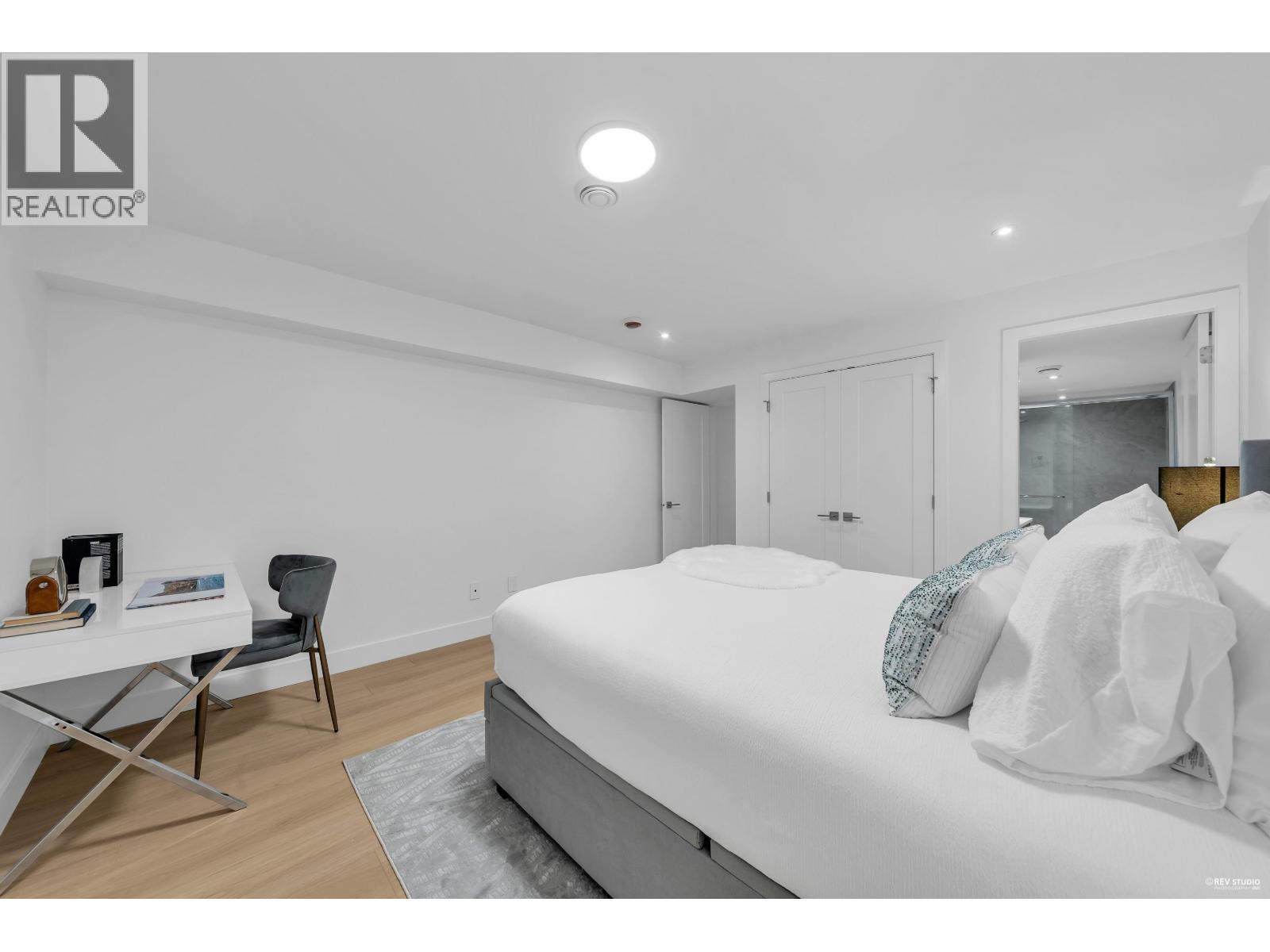 101 1125 Cartier Avenue, Coquitlam, British Columbia  V3K 2C1 - Photo 17 - R3076721