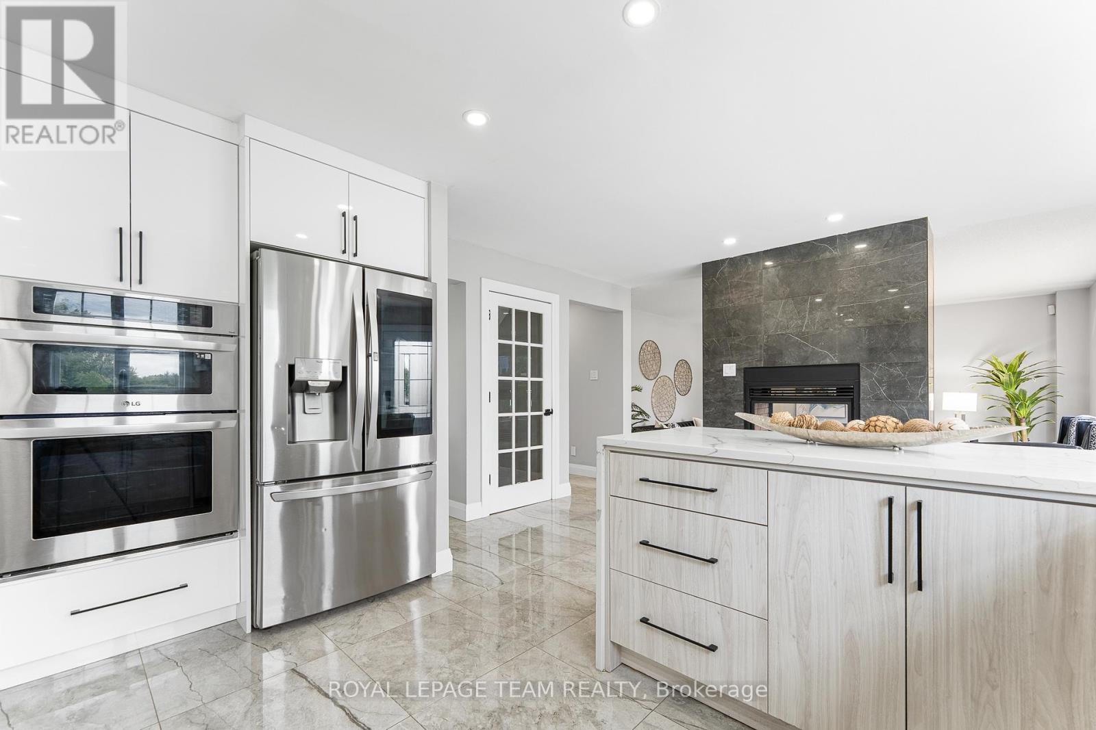 7474 Mitch Owens Road, Ottawa, Ontario  K4P 1K9 - Photo 15 - X12670480