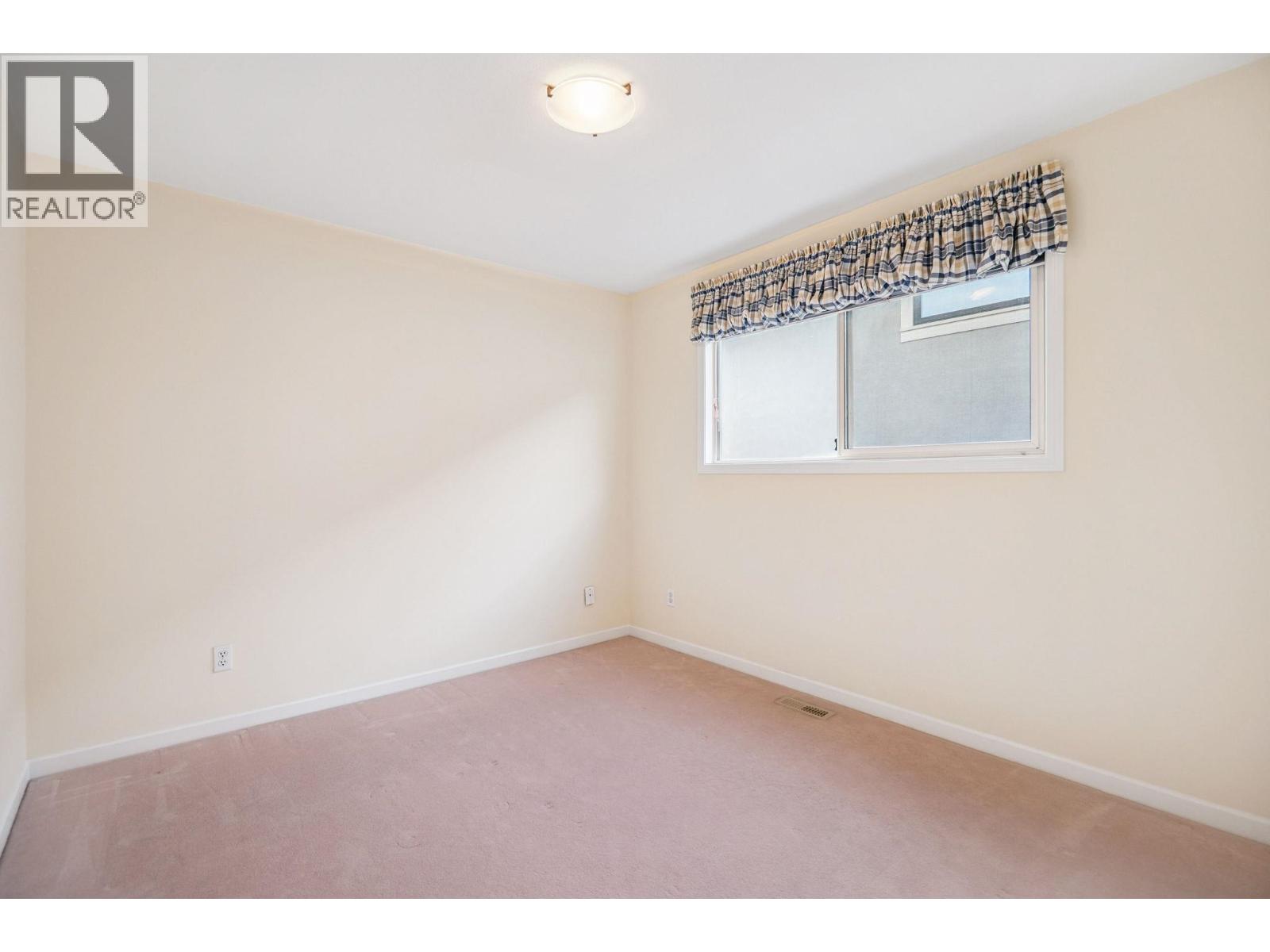 8340 Lunen Road, Richmond, British Columbia V6Y 2X2 - Photo 29 - R3076776