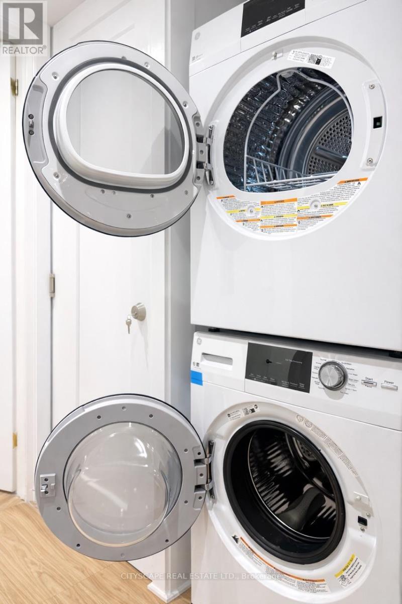 211-B - 211 Shaw Street, Toronto, Ontario  M6J 2W7 - Photo 11 - C12670486