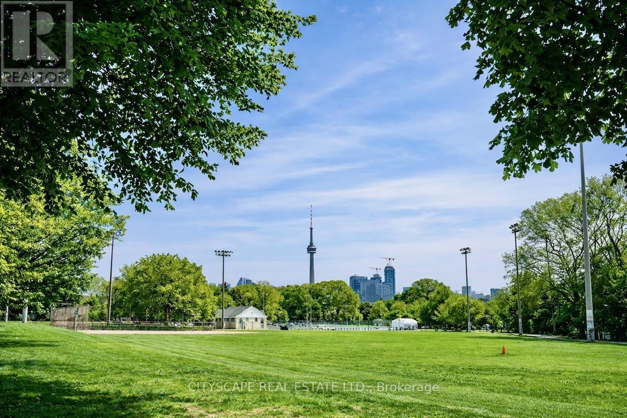 211-B - 211 Shaw Street, Toronto, Ontario  M6J 2W7 - Photo 13 - C12670486