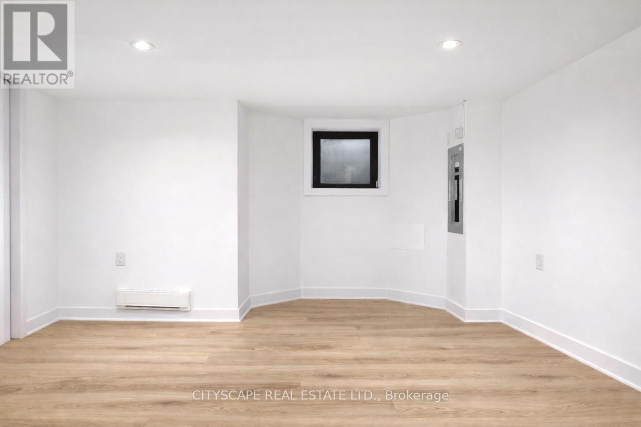 211-B - 211 Shaw Street, Toronto, Ontario  M6J 2W7 - Photo 6 - C12670486