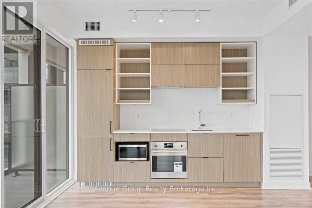 1916 - 20 Edward Street, Toronto, Ontario  M5G 0C5 - Photo 3 - C12670502