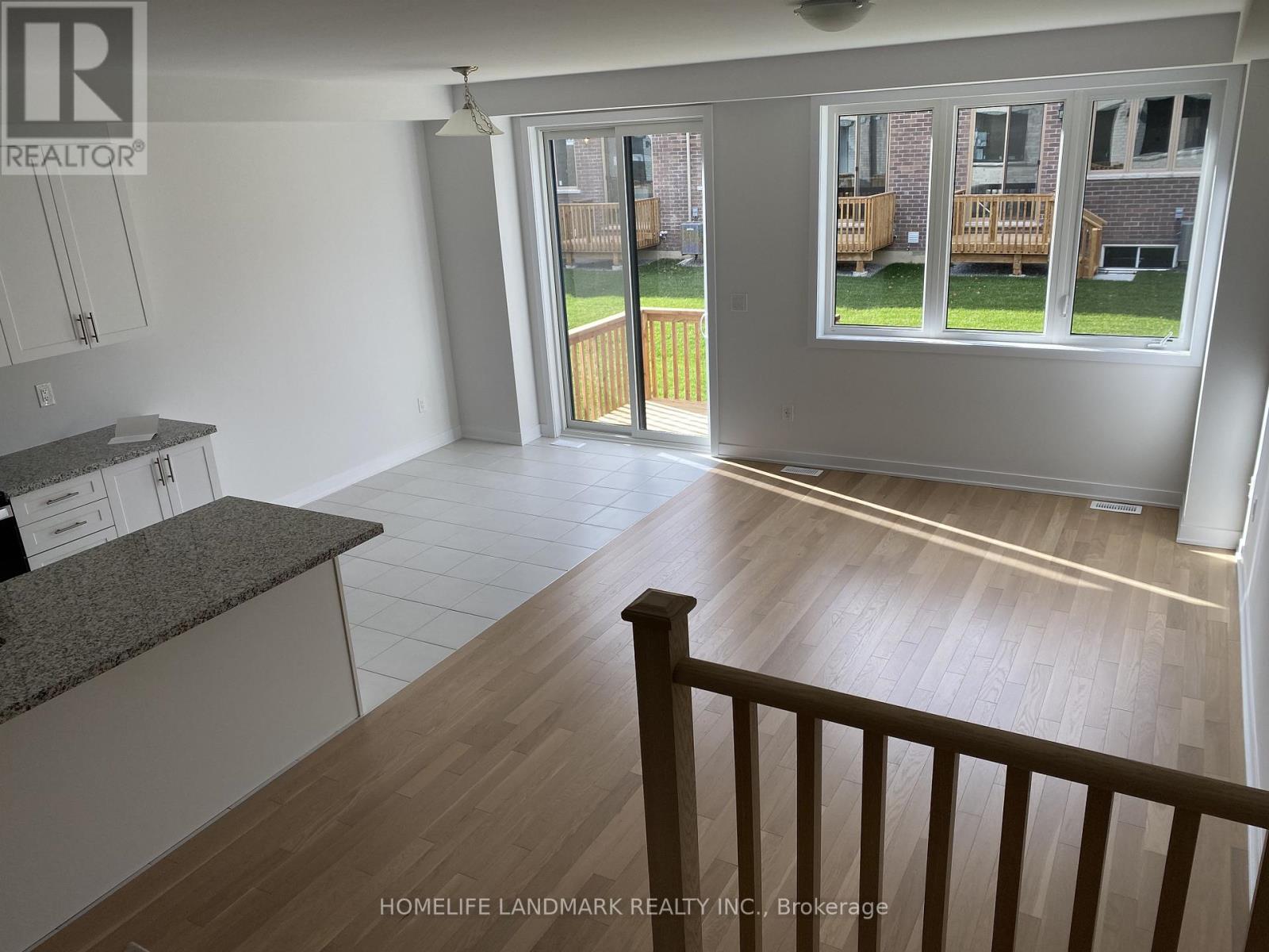 36 John Canning Way E, Markham, Ontario  L3R 3X3 - Photo 22 - N12670464