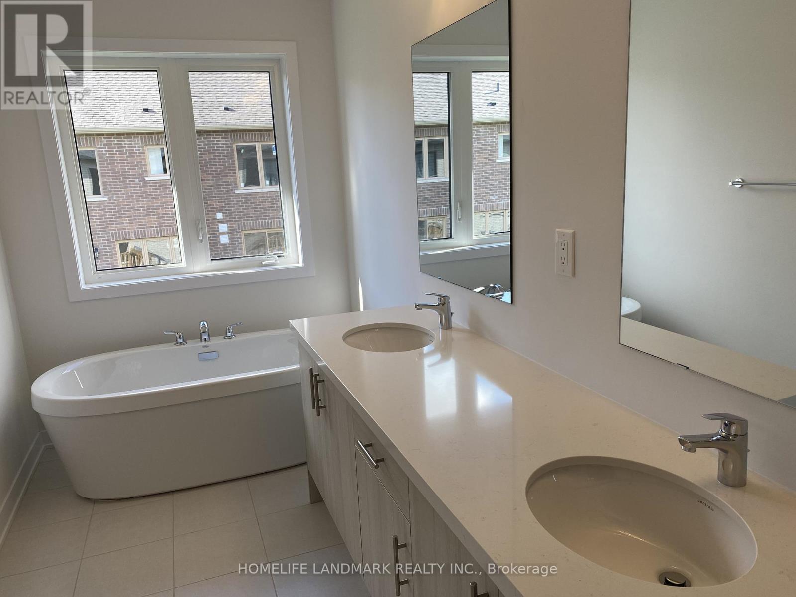 36 John Canning Way E, Markham, Ontario  L3R 3X3 - Photo 34 - N12670464