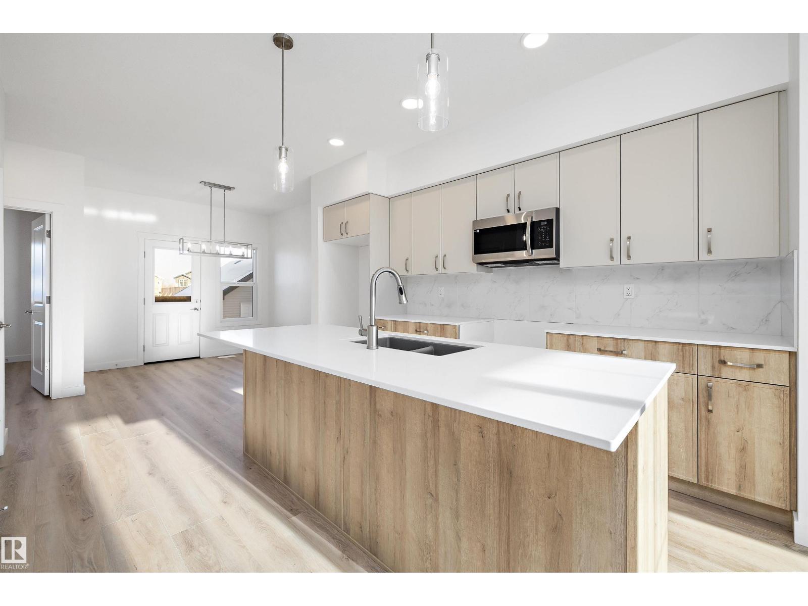 20608 42 Avenue Nw, Edmonton, Alberta  T6M 3E3 - Photo 7 - E4468982