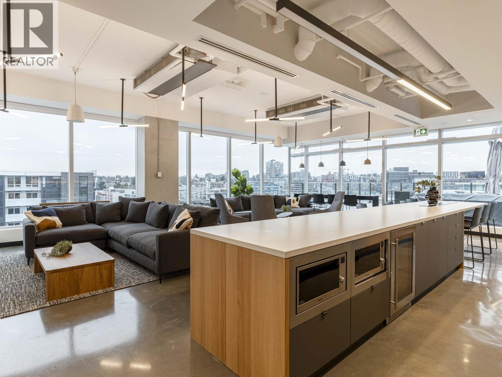 Listing Picture 12 of 21 : 232 E 1ST AVENUE, Vancouver / 溫哥華 - 魯藝地產 Yvonne Lu Group - MLS Medallion Club Member