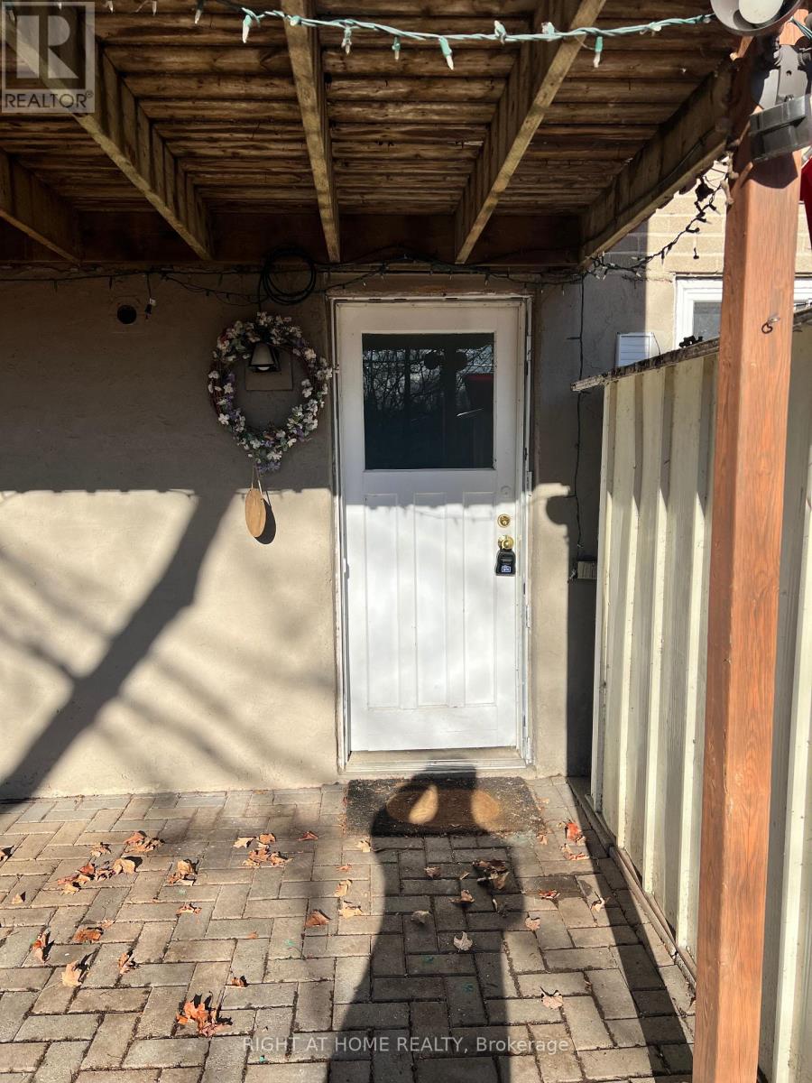 Basement - 508 Stafford Drive, Oakville, Ontario  L6L 4M5 - Photo 3 - W12670460