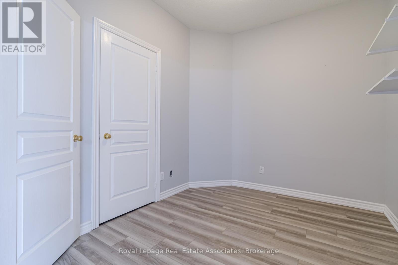 909 - 1 Belvedere Court, Brampton, Ontario  L6V 4M6 - Photo 7 - W12670476