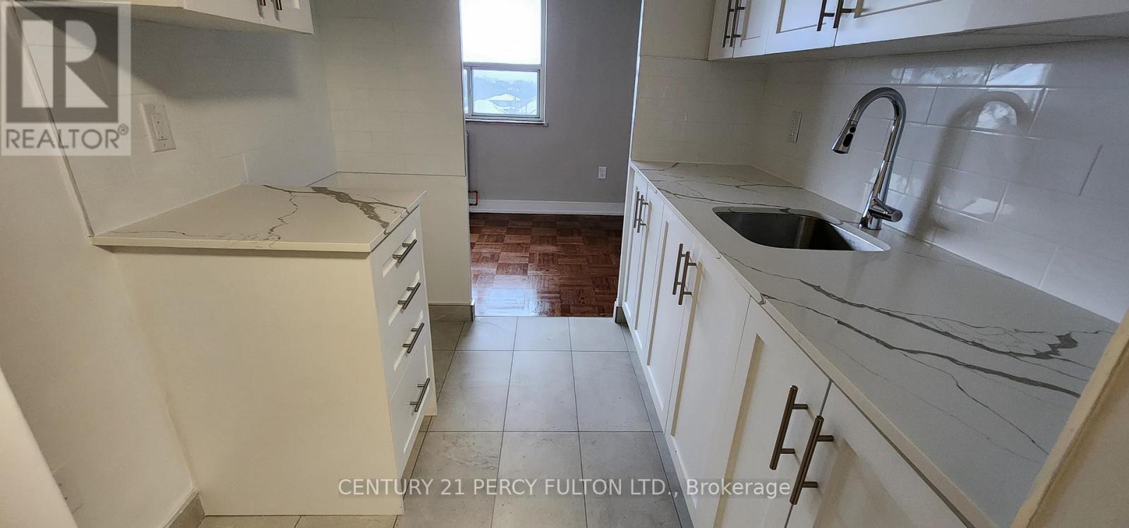 410 - 1309 Wilson Avenue, Toronto, Ontario  M3M 1J4 - Photo 4 - W12670496