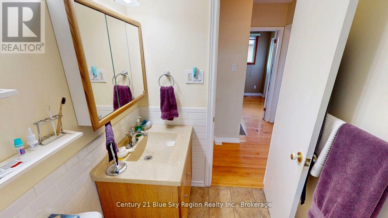 16 Herman Crescent, North Bay (Ferris), Ontario  P1A 2R5 - Photo 25 - X12665830