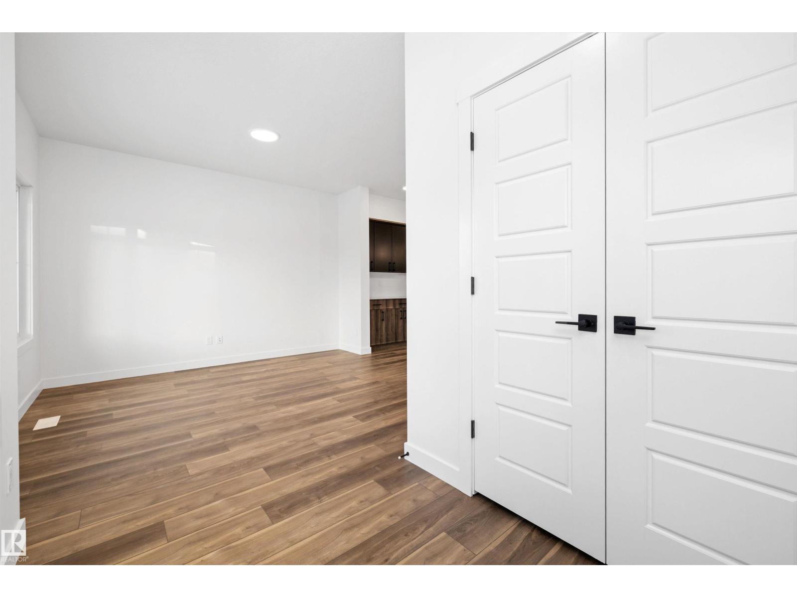 18107 85 St Nw, Edmonton, Alberta  T5Z 0X1 - Photo 4 - E4468981