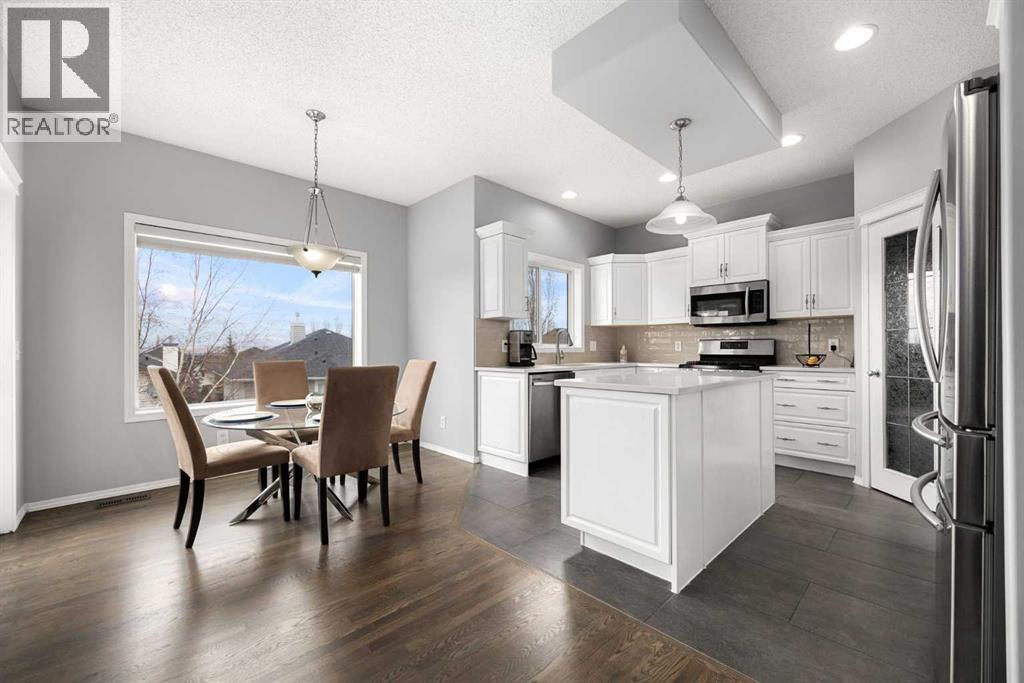 21 Cresthaven Way Sw, Calgary, Alberta  T3B 5X8 - Photo 11 - A2276574