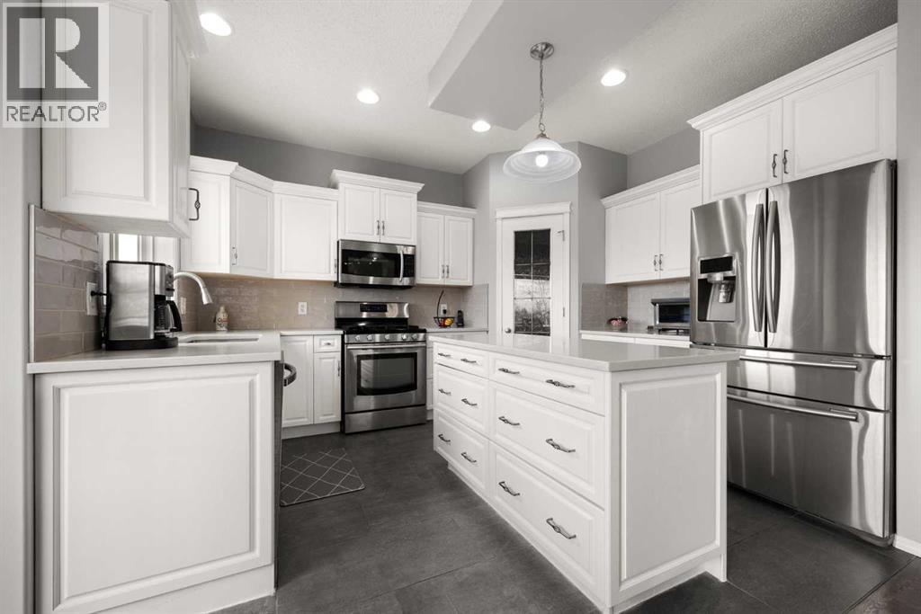 21 Cresthaven Way Sw, Calgary, Alberta  T3B 5X8 - Photo 13 - A2276574