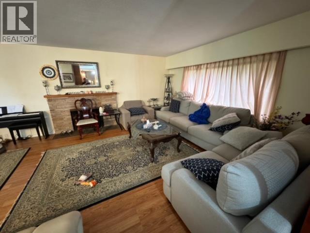 1490 Mathers Avenue, West Vancouver, British Columbia  V7T 2G7 - Photo 2 - R3076460