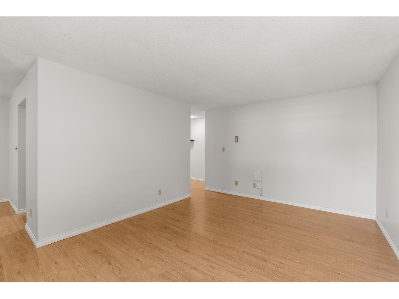 205 1531 Merklin Street, White Rock, British Columbia V4B 4C6 - Photo 9 - R3062384