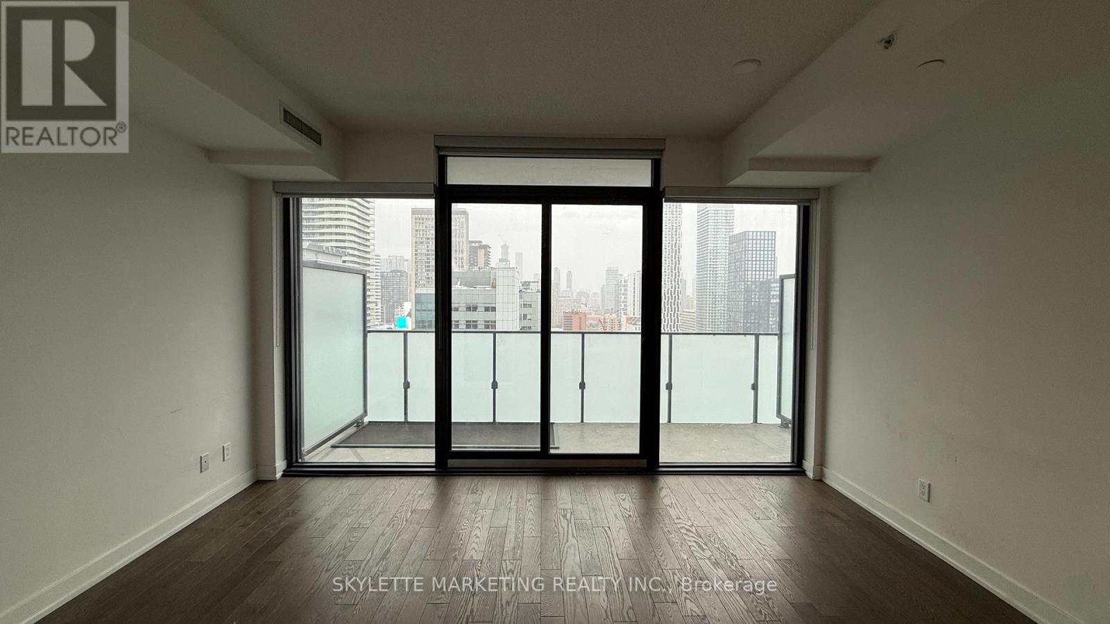 2314 - 25 Richmond Street E, Toronto, Ontario  M5C 0A6 - Photo 1 - C12670514