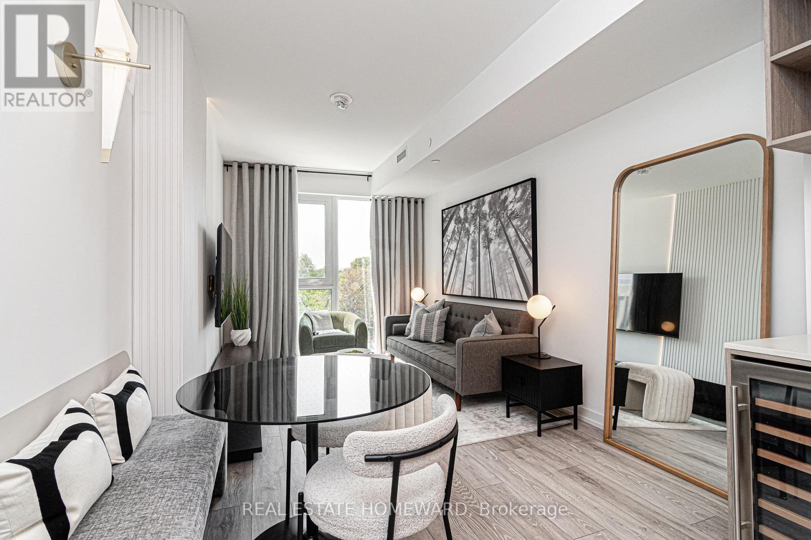 502 - 2020 Bathurst Street, Toronto, Ontario  M5P 0A6 - Photo 1 - C12670516