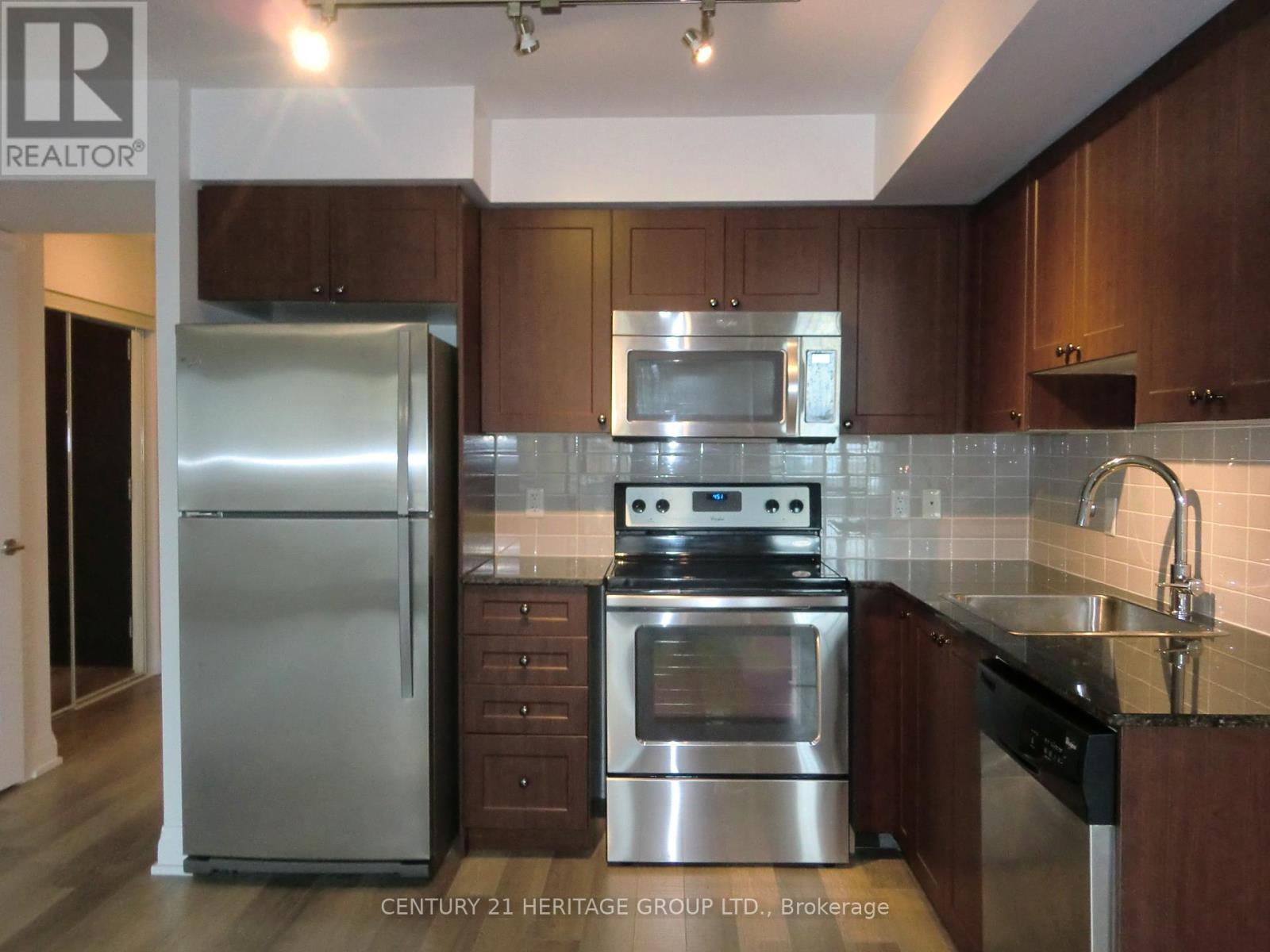 #801 - 372 Highway 7 Avenue E, Richmond Hill, Ontario  L4B 0C4 - Photo 10 - N12670528